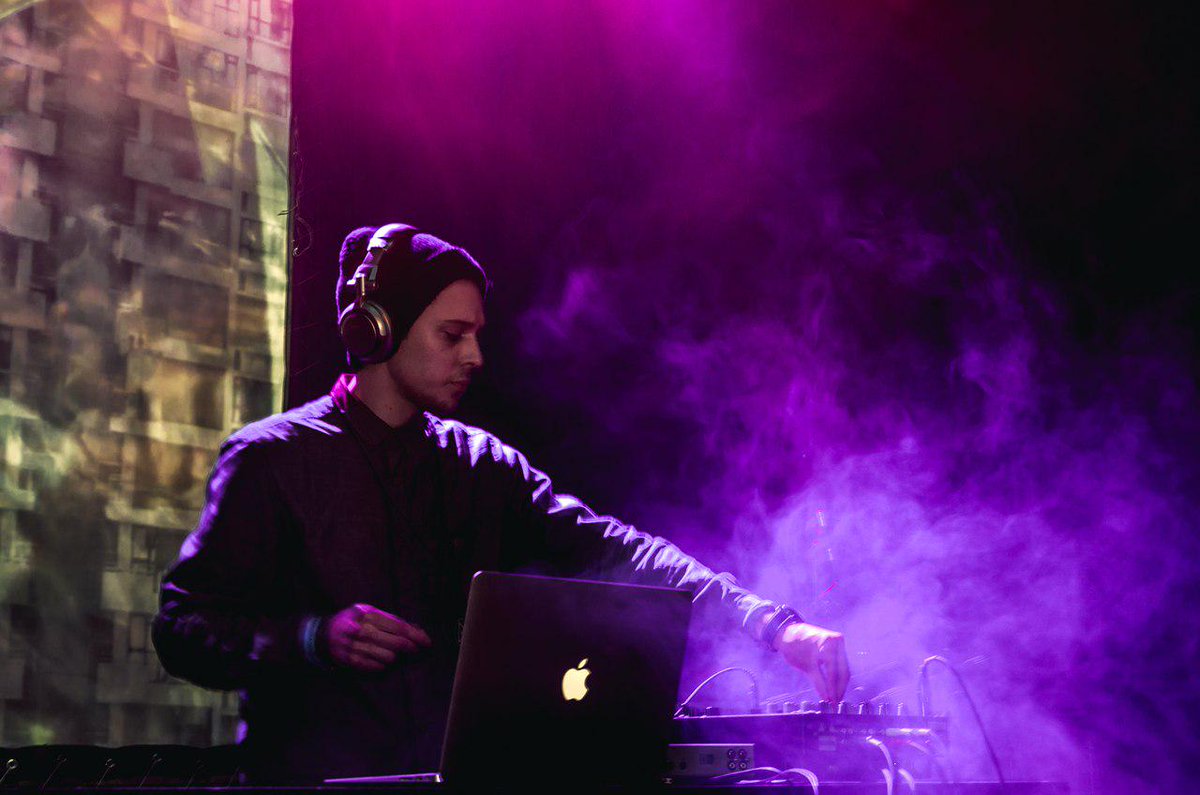 ExTmusic's tweet photo. "Abstrasension" http://t.co/EBnbUnXYj6