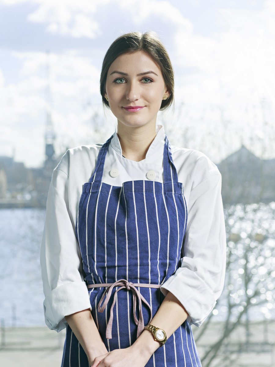 CPLDocklands's tweet image. Congratulations to Alexandra Moraru #ApprenticeChefs redefinebdl.com/news/233-appre…  #ChefAcademy #RBHMar
