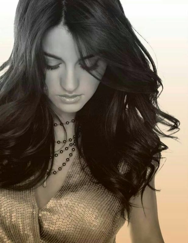 Happy birthday Maite Perroni! Você sempre terá um lugar aqui no meu Tita!  