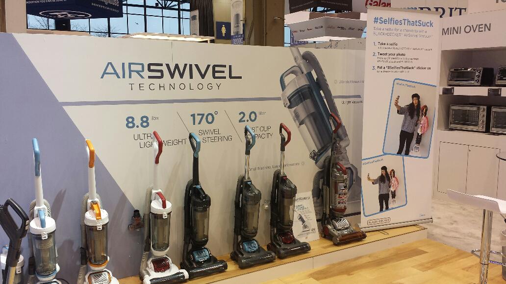 MideaUSA's tweet photo. We're having a blast at #ihhs2015! Be sure to stop by booth LI2354 to check out new #AirSwivel #Vacuum! http://t.co/BlvUpdbjL3