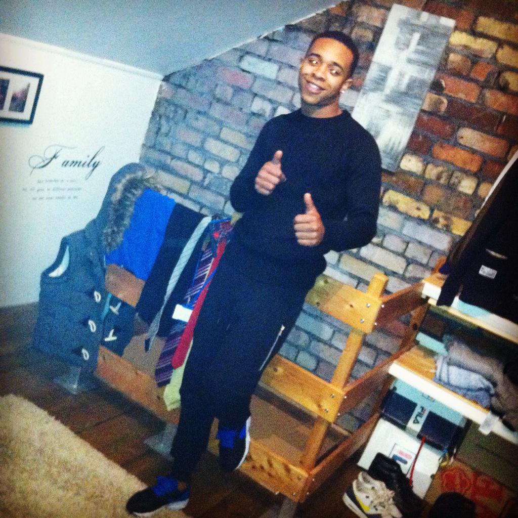 Rowrowtw's tweet image. 😎