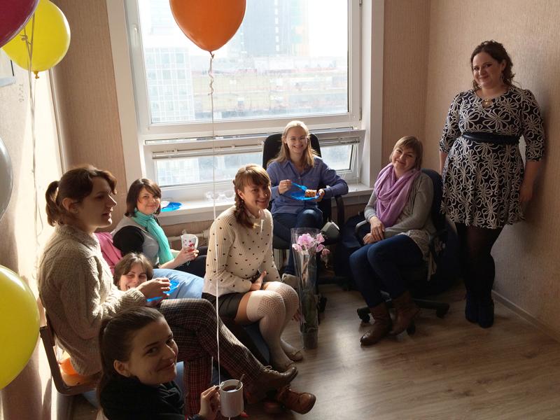 SyberryLife's tweet photo. Так прошел цветочный день 8 марта в Syberry! Больше фото — http://t.co/O9rVNc3YUa  #syberry #8марта #it #праздник http://t.co/bImuWrRHuS