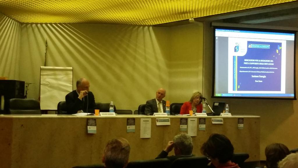 pattodeisindaci's tweet photo. Mauro Marani direttore ENEA sulle iniziative di Partenariato. http://t.co/rB01zGLqD5