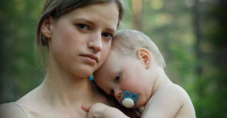 letixomakav's tweet photo. 15 of the Youngest Parents Ever

 http://t.co/GHAqT6oThM http://t.co/iEtrBXnrRp