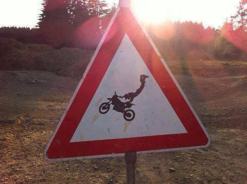 FMXForever's tweet photo. #FMX Forever #motocross http://t.co/IHYhhMwVFU