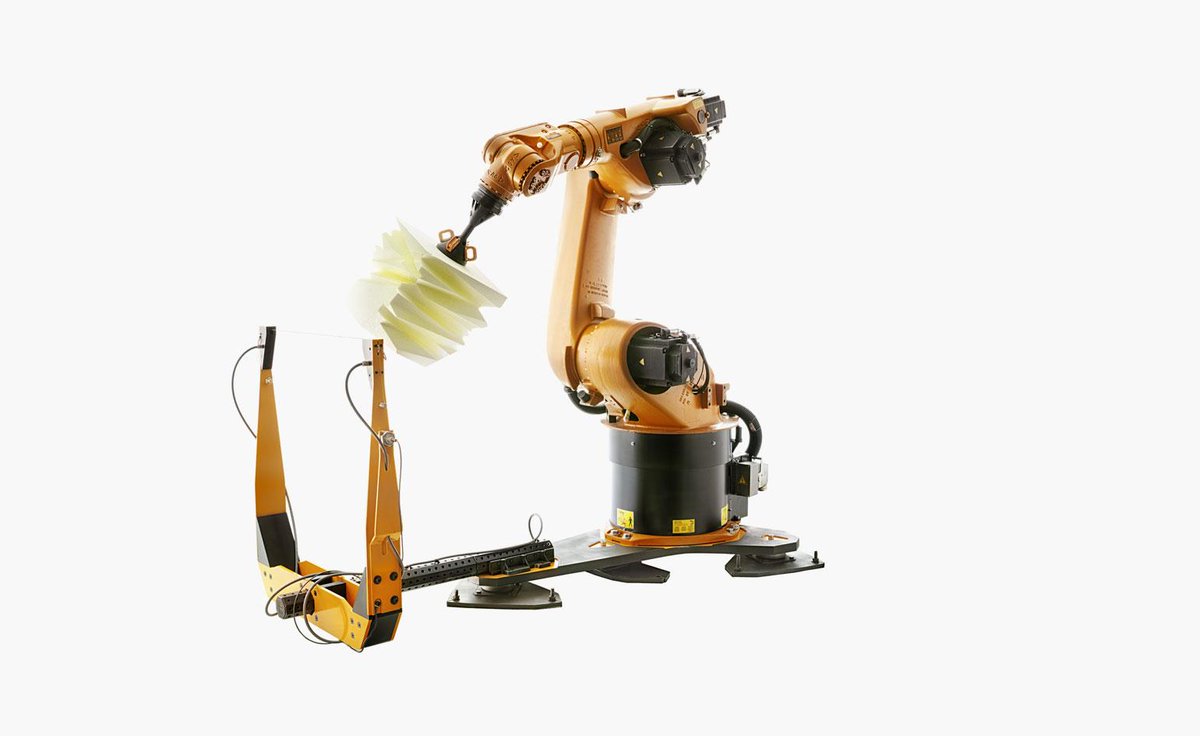 wallpapermag's tweet image. We can get your #Robochop desing to the top of the produciton queue. Interested? bit.ly/1B6urIm