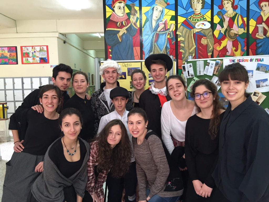 ¡ARTISTAS!