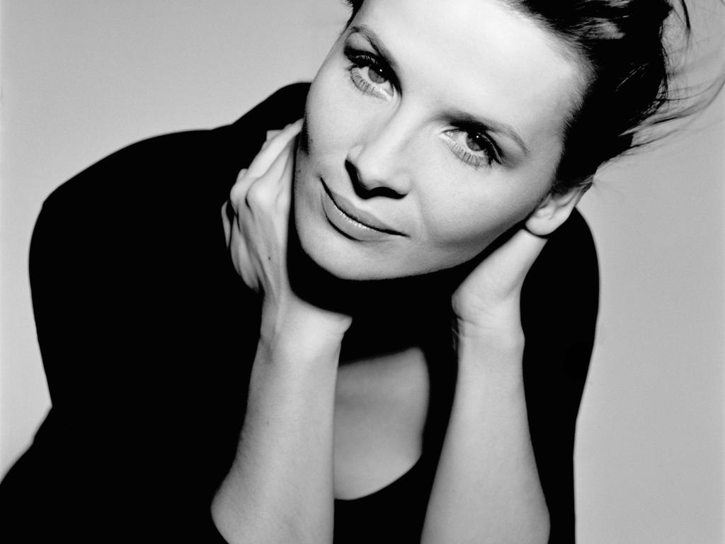 Happy birthday Juliette Binoche . Sigh.... 