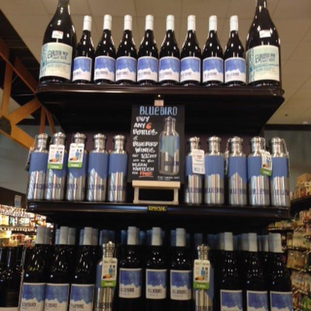 drinkbluebird's tweet photo. Hey southern California friends, check out the promotion going at @erewhonmarket in Beverl… http://t.co/f23XjRrcGZ http://t.co/Cmk71Mp6uq