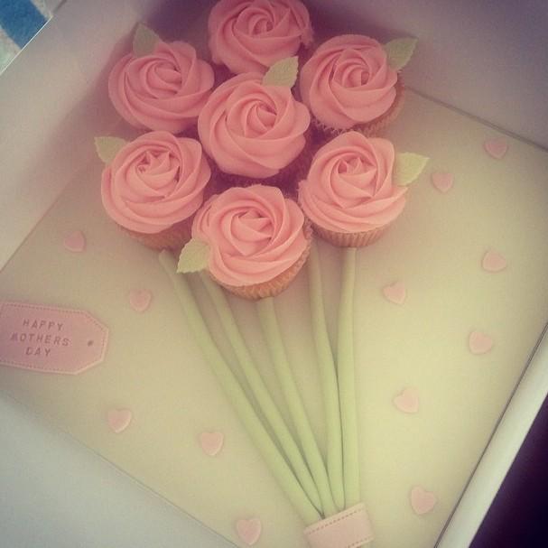 RebakersCakes's tweet photo. Mother's Day cupcakes and bouquets to order for collection on Saturday 14th March. Please call 01634 780620 to book! http://t.co/aWKQIb1FWg