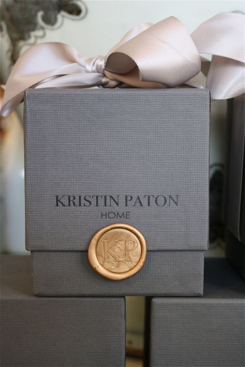 clpdesigns's tweet photo. We love simple stylish packaging! http://t.co/EKF28iU1Se