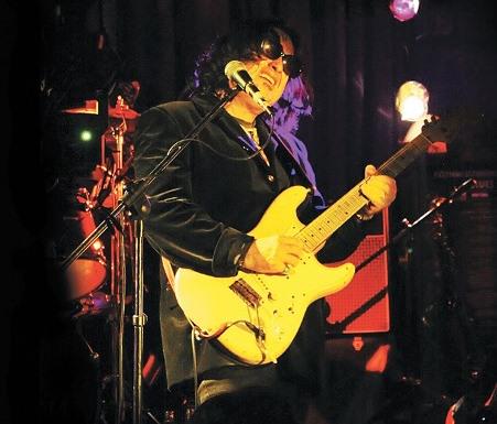 Music Box Brazil (@musicboxbrazil) on Twitter photo O bluesman <a href="/biggilson/">Big Gilson</a> e a banda Blues Dynamite sobem ao palco do Music já, já, às 16h! #blues O bluesman <a href="/biggilson/">Big Gilson</a> e a banda Blues Dynamite sobem ao palco do Music já, já, às 16h! #blues
