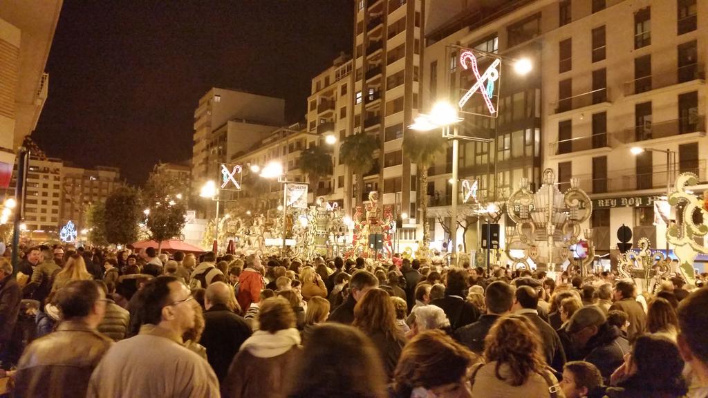 JuntadeFestes's tweet photo. Todo listo para la Encesa http://t.co/HCOQVLkaD4