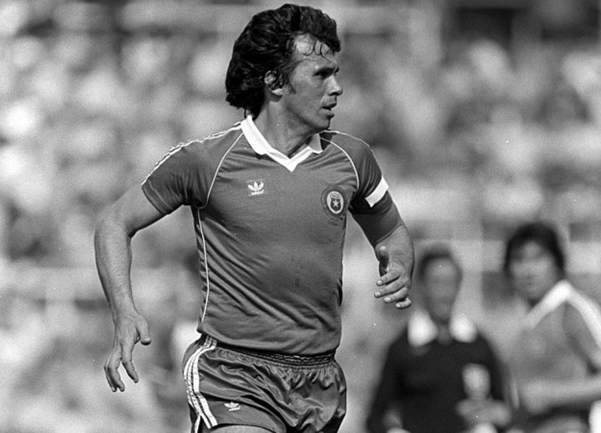 EdMiddlemass's tweet image. Elias Figueroa. Perfecto.