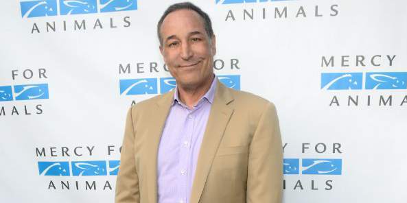 BusinessInsider's tweet photo. 'Simpsons' co-creator Sam Simon dead at 59, donates his $100 million fortune to charity http://t.co/AUWqHVqFgl http://t.co/zmwfqWB765