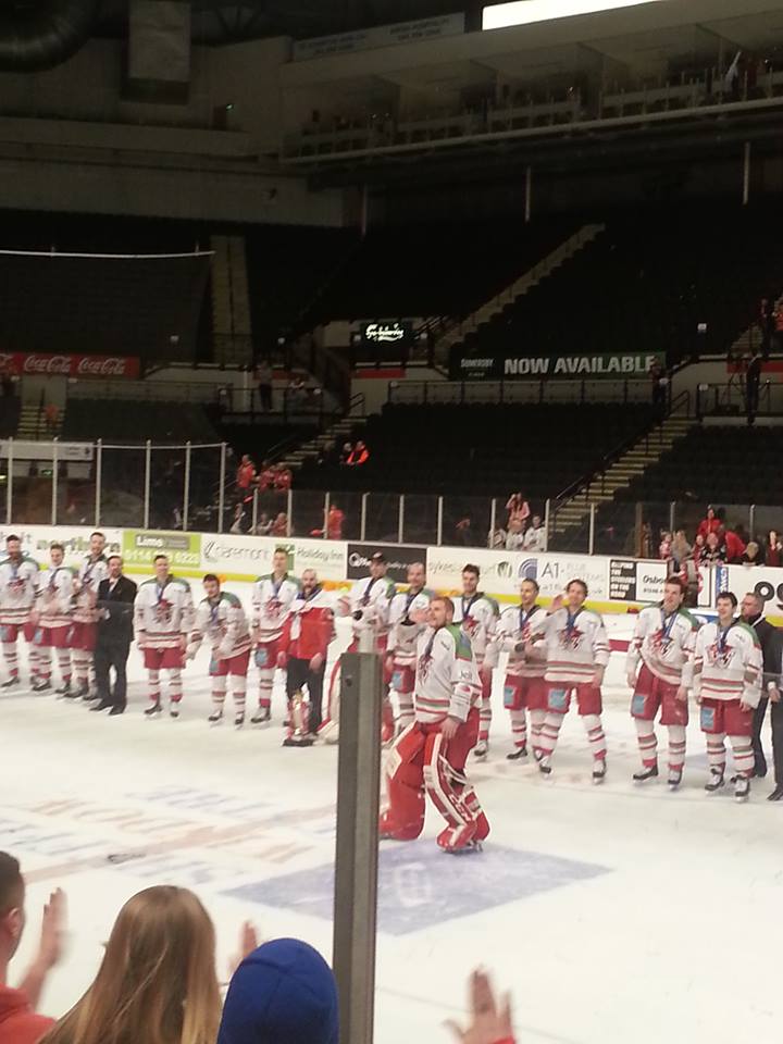 BecDavies3's tweet photo. Championaayyy Championayyyy oh lay oh lay oh lay @cardiffdevils LETS GO DEVILS! #CCWinners #RedArmy http://t.co/H4hckECL0q