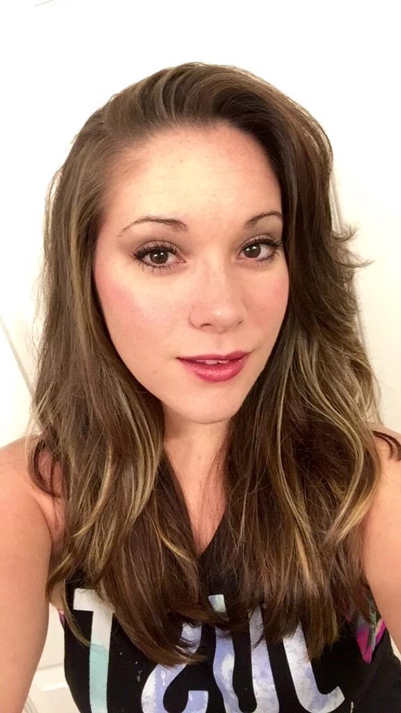 KaylaMaryKay tweet picture
