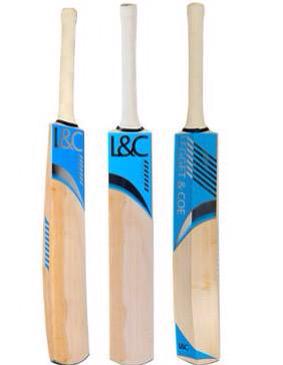 LeggetandCoe's tweet photo. Congrats to Philip Hall from Essex who has won the Prophecy bat in the @AllOutCricket bat comp. #cricknowledge http://t.co/7koi1DtBDB