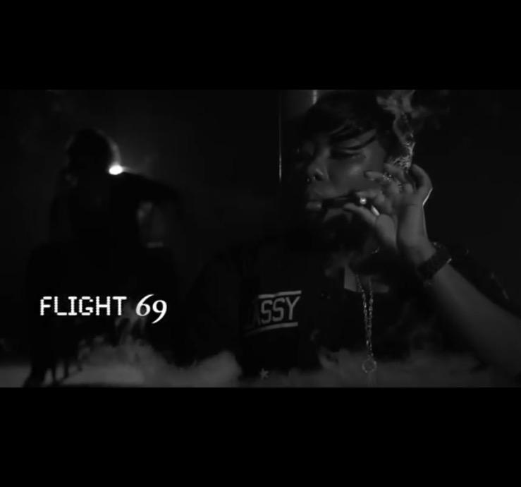sparkminis's tweet photo. [Underground Hip-Hop &amp; MORE] Music Video: @Ms_Dz410  - #Flight69 http://t.co/EHcV7CJLlO #Baltimore #HipHop http://t.co/L3XByptVge