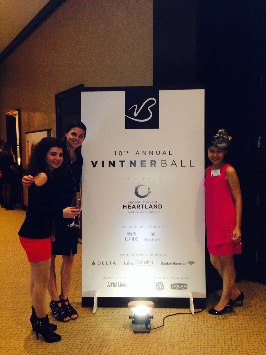 mocoinc's tweet image. MoCo team had a very busy weekend from wine tasting to cebrating at #TheShowMN, but we did it!