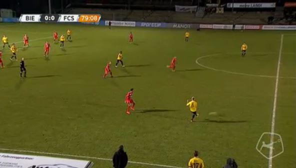 Alioski makes a pass during the game Alioski makes a pass during the game