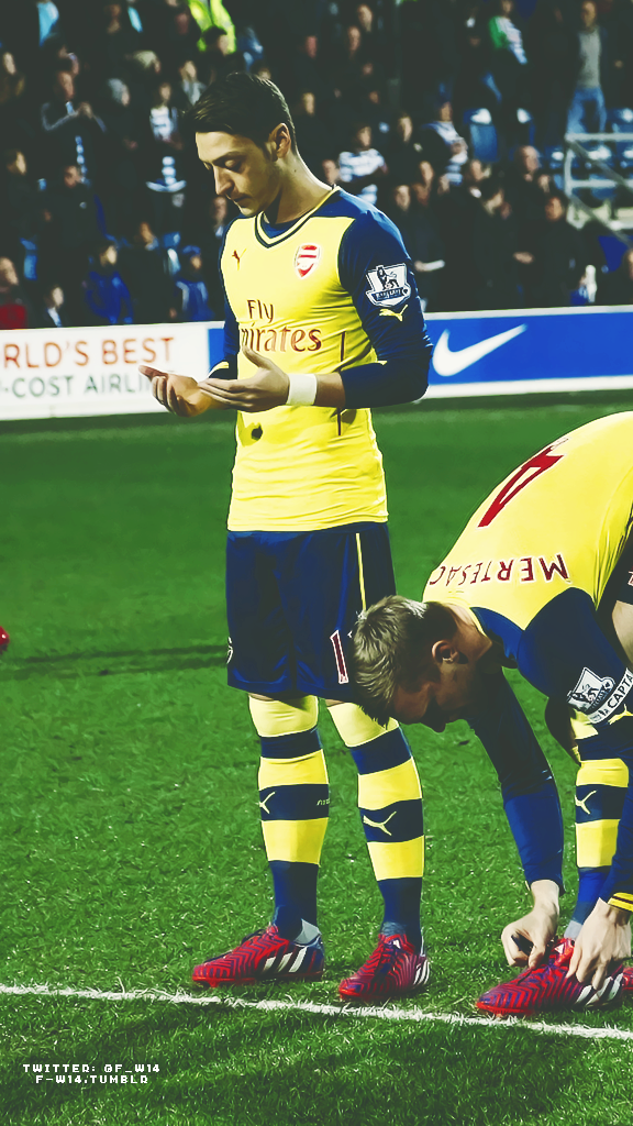 f_w14's tweet photo. #wallpaperiphone 
@MesutOzil1088 #afc
#muslimplayer #YaGunnersYa http://t.co/9OgSEB2H7b