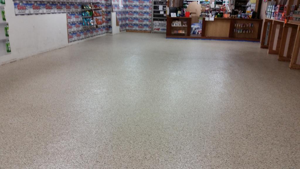 ConceptsInConcr's tweet image. 2700sqft of polyspartic &amp;amp; flake. Double broadcast and top coat. 16 hours.   #epoxy #Philadelphia #epoxypirates