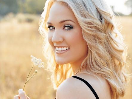 Gak slh foto? \" 10 Maret: Happy birthday Carrie Underwood! Wish you happy! Keep singing n playing music! 