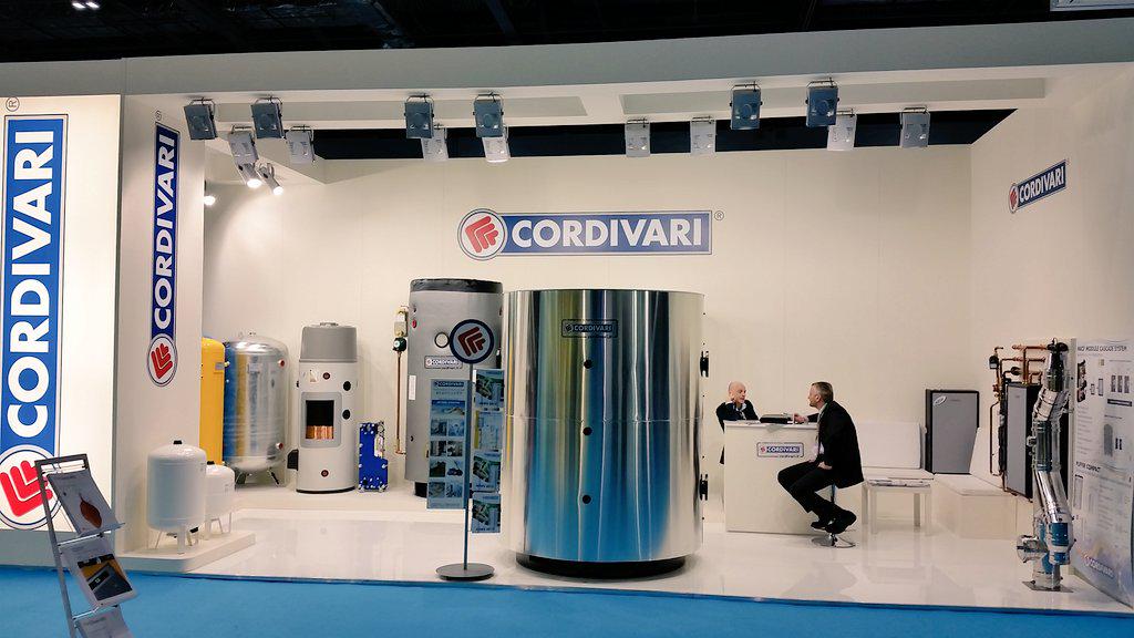 NuentaUK's tweet photo. Great seeing &amp; helping our friends from Cordivari at #Ecobuild2015
Lots of interest in the new instantaneous DHW unit http://t.co/66EjMOeA7X