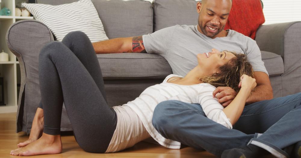 PsychToday's tweet photo. You put a lot into your relationship. What are you getting back in return? http://t.co/XSt5HvK2OQ @swhitbo http://t.co/6xz7iifMpb
