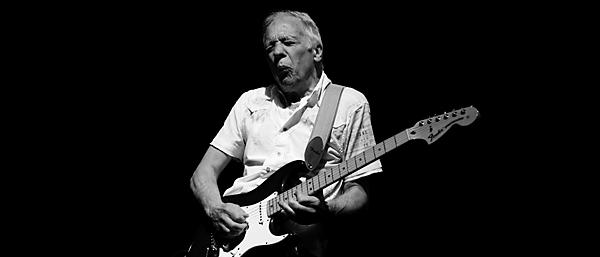 9 de marzo de 1945, Happy Birthday Robin Trower. 