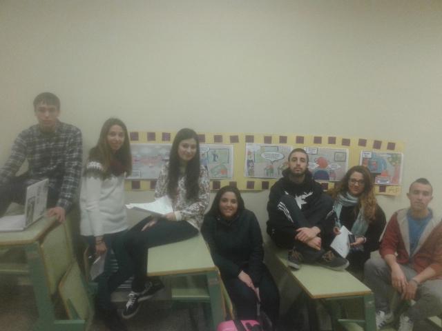 SevenUpGroup's tweet photo. At the exposition of our little comic this morning, hope you enjoyed it!!! http://t.co/zy8MfO3KGS
