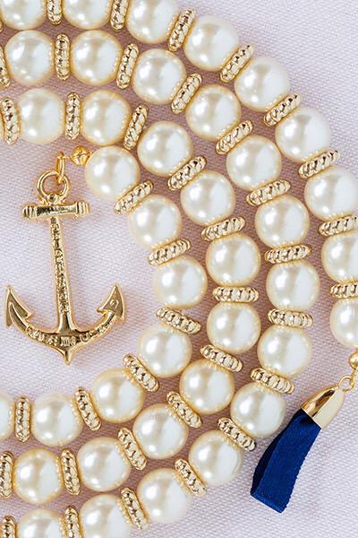 KJP's tweet photo. Retweet &amp; follow to win our new pearl necklace "Jackie in Hyannis" from http://t.co/eB404zcli8 
Ends 3/11 ⚓️ http://t.co/X33F9erzsj