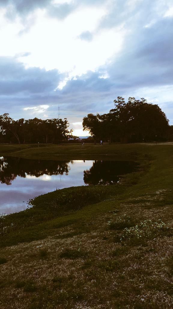 CandyGP1's tweet photo. #running #in #the #park 🏃💪 http://t.co/50wdlxVLsO