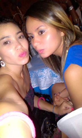 jhorbelysrodri2's tweet photo. En Los 15cs de mi manita http://t.co/WVR57oOutc