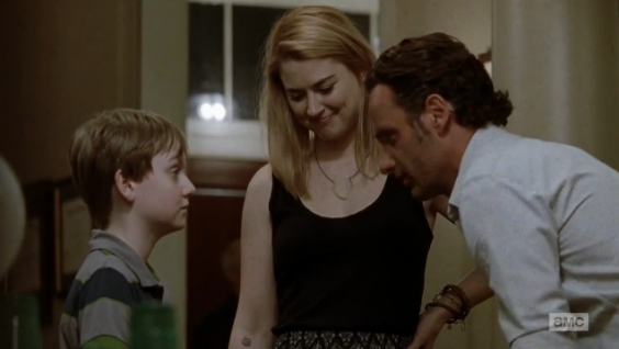 WalkingDeadCol's tweet photo. @alexandrabreck1, @BrillCorey, @Major_Dodson y #AndrewLincoln! en #TheWalkingDead 5x10 #TWDForget #TWDAlexandria RT http://t.co/uxfLGvOfdj