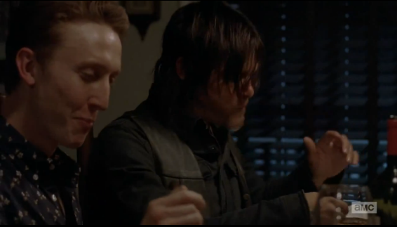 WalkingDeadCol's tweet photo. @wwwbigbaldhead y @jwoodsrobinson en #TheWalkingDead 5x10 #TWDForget #TWDFamily #TWDAlexandria #TWD5enFOX #TWD RT! http://t.co/4uwlB39lPX