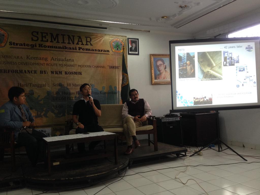 Berikut adalah materi dari strategi komunikasi pemasaran yang dibawakan oleh bpk.Komang Arisudana