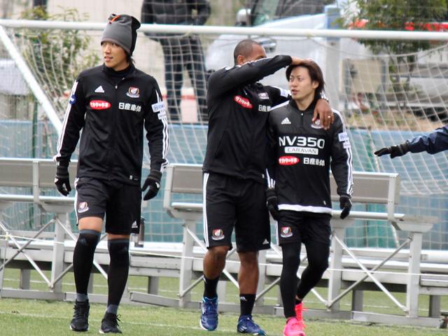 横浜f マリノス 公式 仲川選手 Ternp とラフィーニャ選手も仲良くリハビリ中c C Fmarinos Http T Co Pzkci9ipou 横浜f マリノス 公式 仲川選手 Ternp とラフィーニャ選手も仲良くリハビリ中c C Fmarinos Http T Co Pzkci9ipou