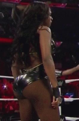 Naomi fat ass