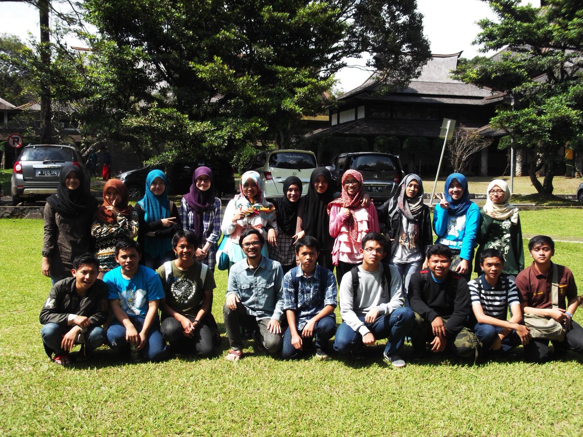 RumahAsik's tweet photo. tetap dijaga semangatnya ya teman-teman!
Kami tunggu kalian di ITB :)
#SEMANGATPAGI http://t.co/AoAieUgsAC