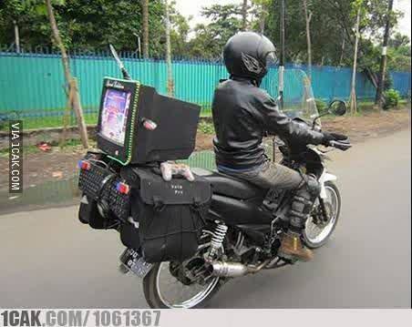 Bikerskomputer's tweet image. #TheComment_NET coba dong dikomen.,.,.