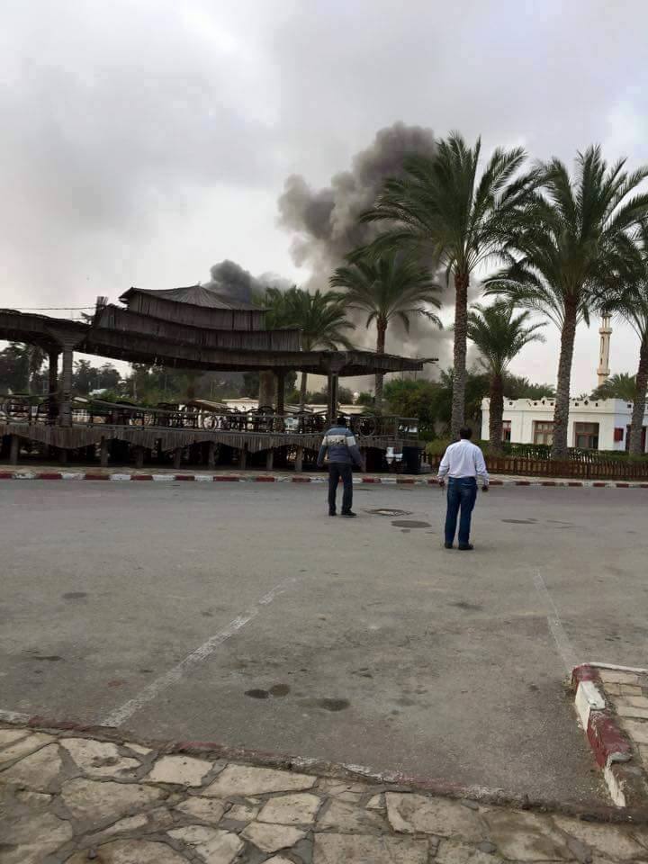 4 قتلى و أكثر من 30 مصابا بتفجيرين في العريش والفيوم بمصر B_topA9U0AIReBo