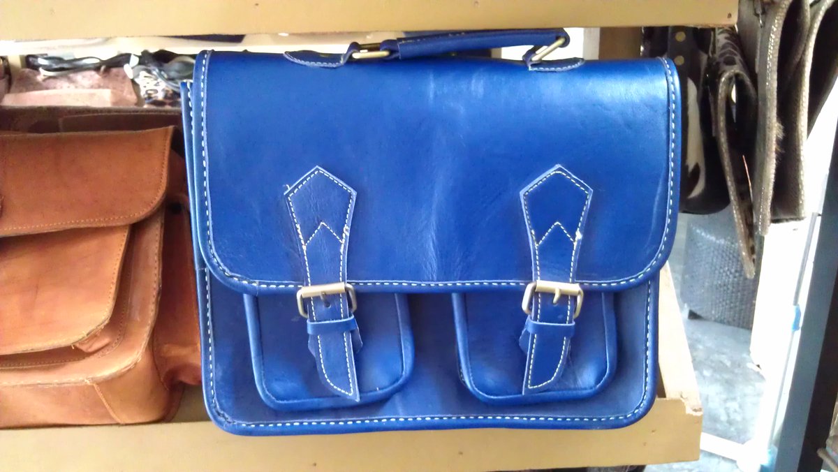 aosstore's tweet photo. READY STOCK! Postman Blue. IDR.370. Material: Leather. Size32x25cm http://t.co/hnp56ZDcXO
