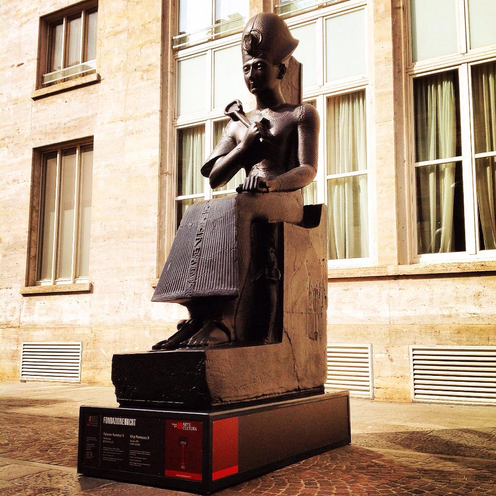 FondazioneCRT's tweet photo. #expoto2015 Evelina Christillin ringrazia  noi per il sostegno e le statue che sono tornate in centro @MuseoEgizio http://t.co/8UAtAUJb1g