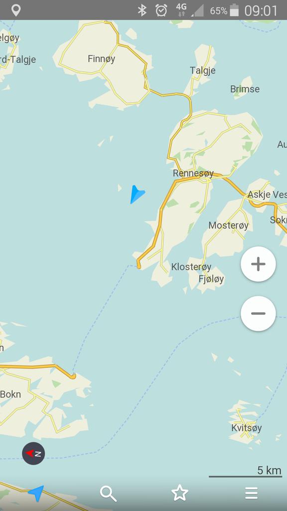 zzrstein's tweet image. En time på ferga. Og vi passerer snart Mortavika der fergen vanlivis går fra. #Rogfast nå. Håper @ketilso fikser det.