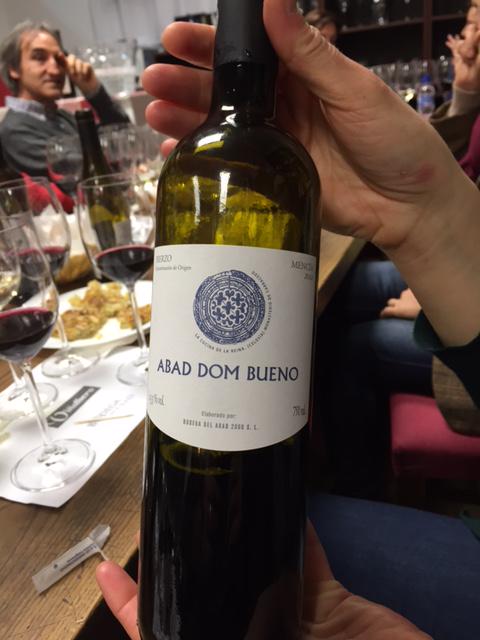 LegantisSL's tweet photo. Cata de vinos del Bierzo. Os ponemos los que más nos gustaron. Si queréis probarlos solo tenéis que pedírnoslos. http://t.co/qZhw2PUEeh