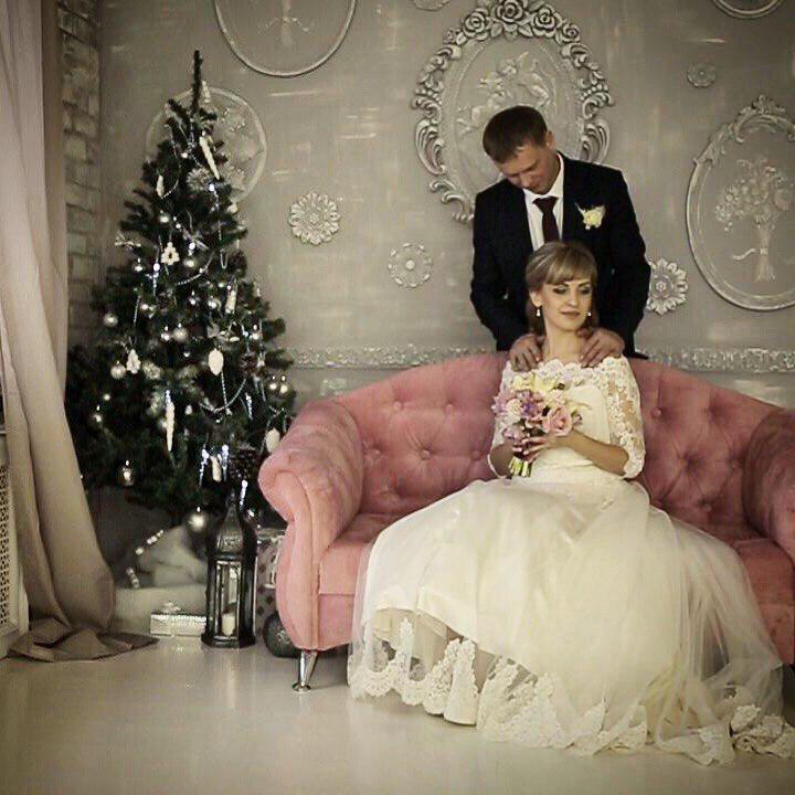 Cheese_Video's tweet image. Наши молодожены помогали согревать нас своим теплом в морозные дни #cheese_studio #чизы #свадьба2015