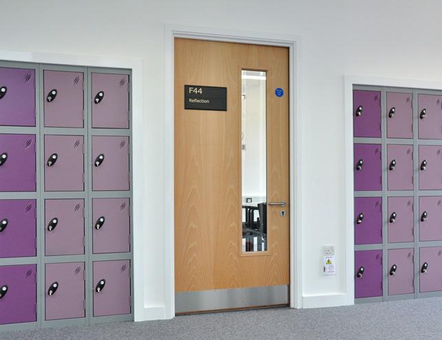 itrichardparker's tweet photo. Solid Grade Laminate Door Lockers http://t.co/T9pLPNXr3T