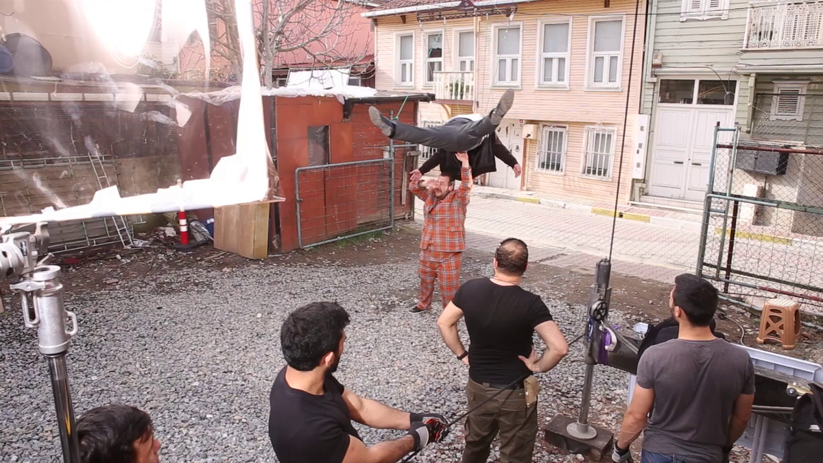 #KardeşPayı çekilirken neler yaşanıyor?
İşte 27. bölüm kamera arkası videomuz:
startv.com.tr/dizi/kardespay…